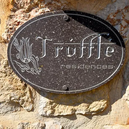 Apartment Truffle Residences *