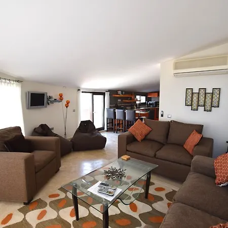 Apartment Truffle Residences *